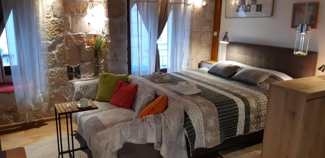 Old Town St. Roko Apartment กอร์จูลา ภายนอก รูปภาพ