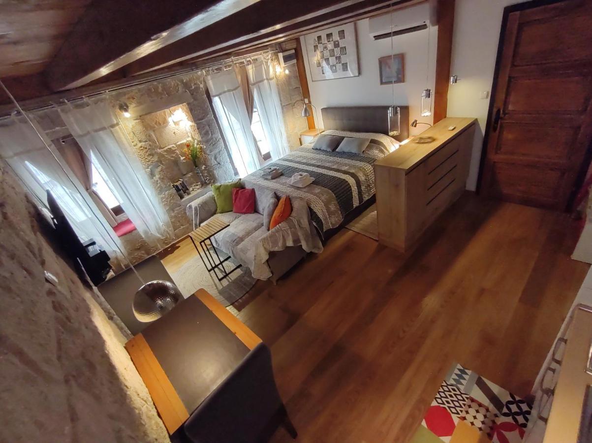 Old Town St. Roko Apartment กอร์จูลา ภายนอก รูปภาพ