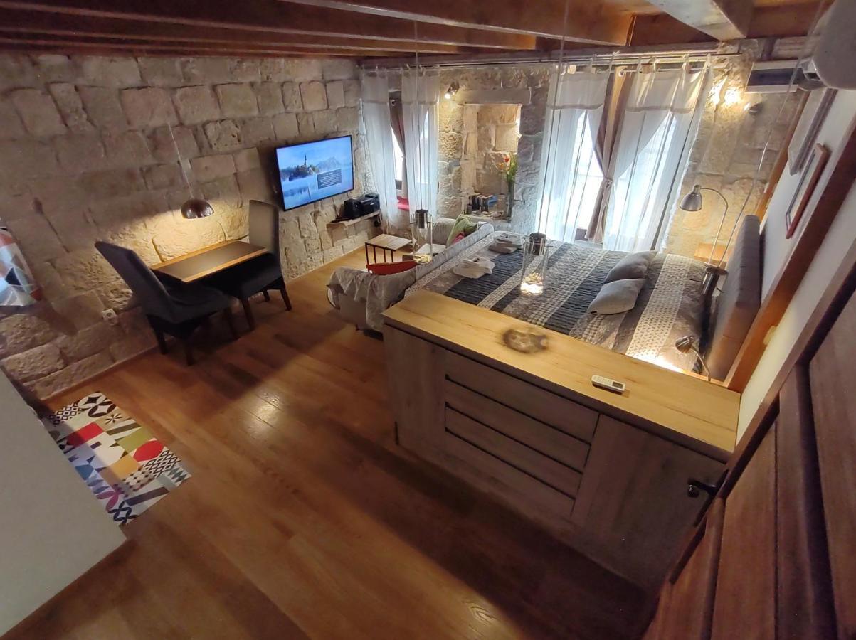 Old Town St. Roko Apartment กอร์จูลา ภายนอก รูปภาพ