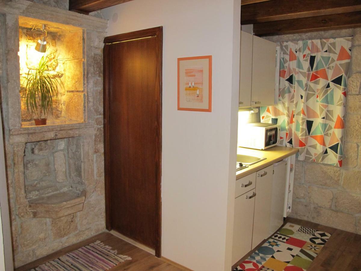 Old Town St. Roko Apartment กอร์จูลา ภายนอก รูปภาพ